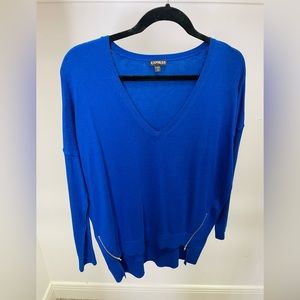 Express v-neck, sweater. Cobalt blue. Size: Small